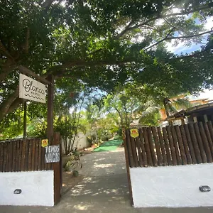 Blanca Hostal